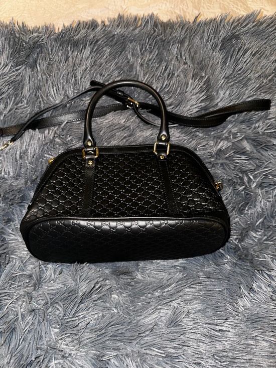 Gucci Handbags - Gucci bag